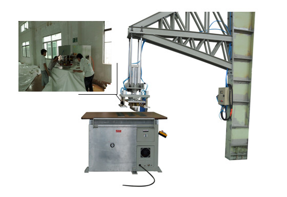 懸臂式高頻熱合機(jī)